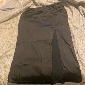 Satin skirt with slit